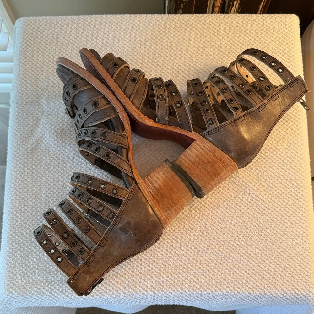 Freebird Casandra Strappy Sandals 7 - Picture 3 of 9